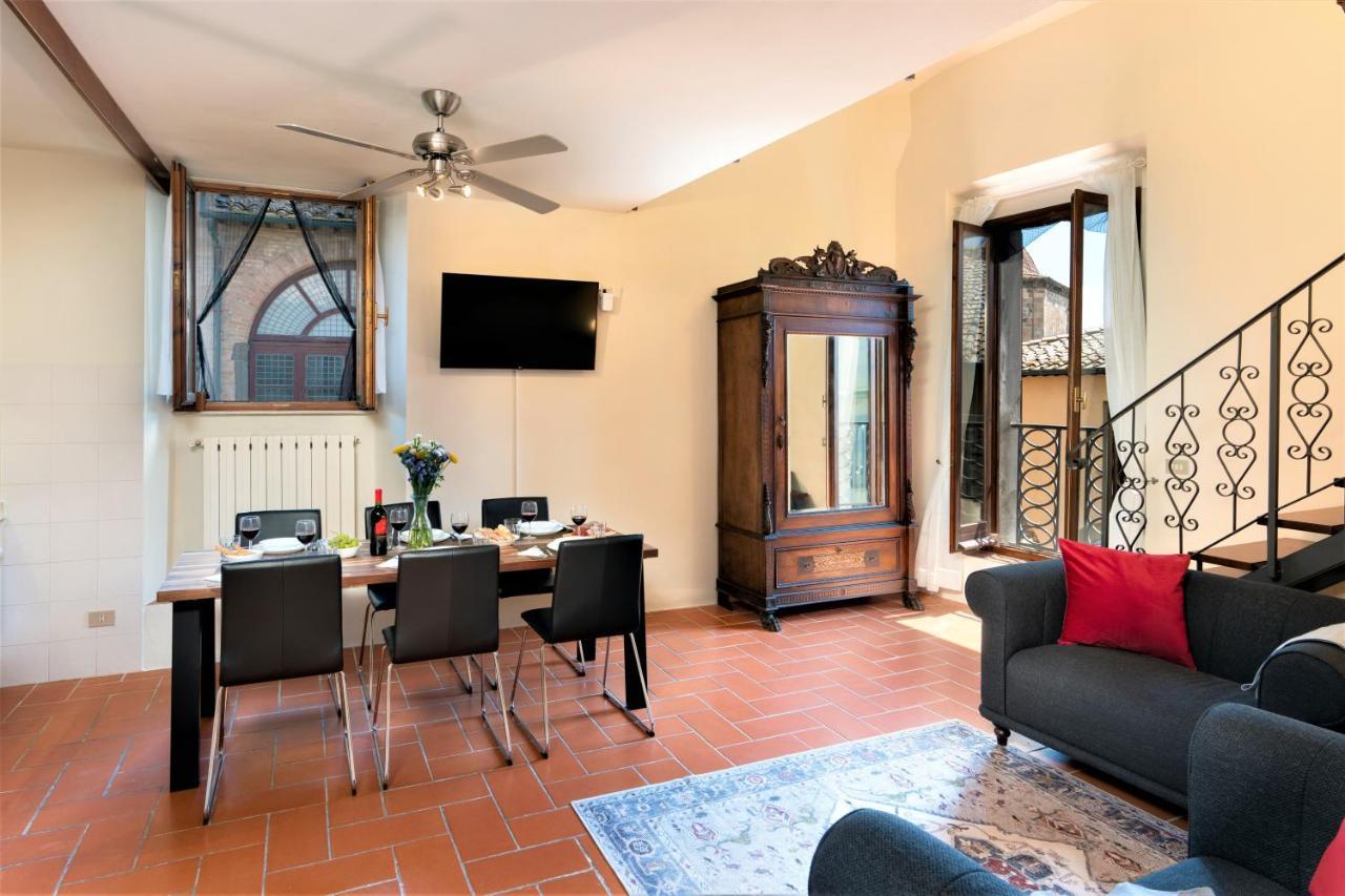 The Walkable Volterra Rooftop Suite 外观 照片