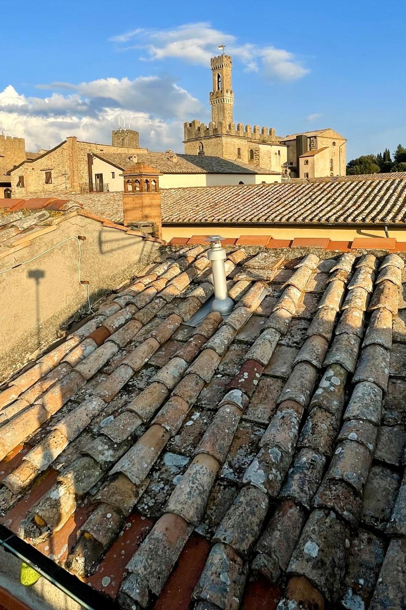 The Walkable Volterra Rooftop Suite 外观 照片